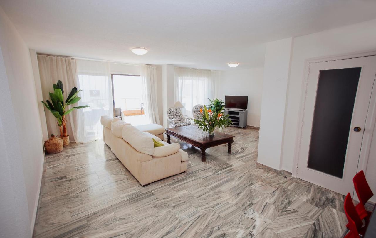 בנידורם See The Sea - Mirando Al Mar & Aplus Apartamentos מראה חיצוני תמונה
